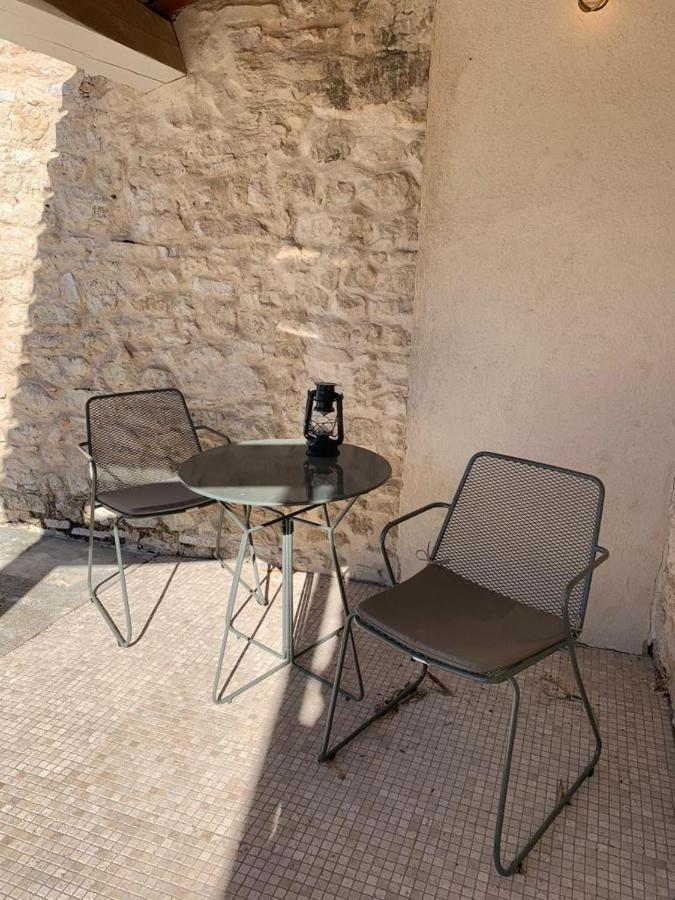 Hotel Domaine de Carraire à Aix-en-Provence Extérieur photo